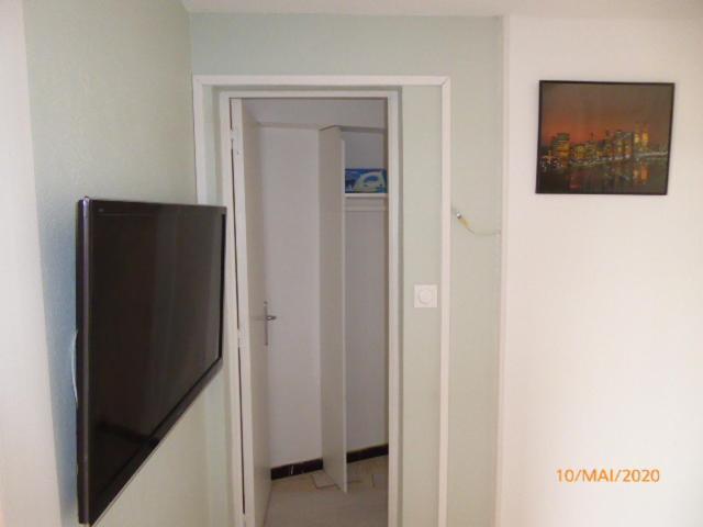 Studio Hotel Saint-Raphael  Ngoại thất bức ảnh